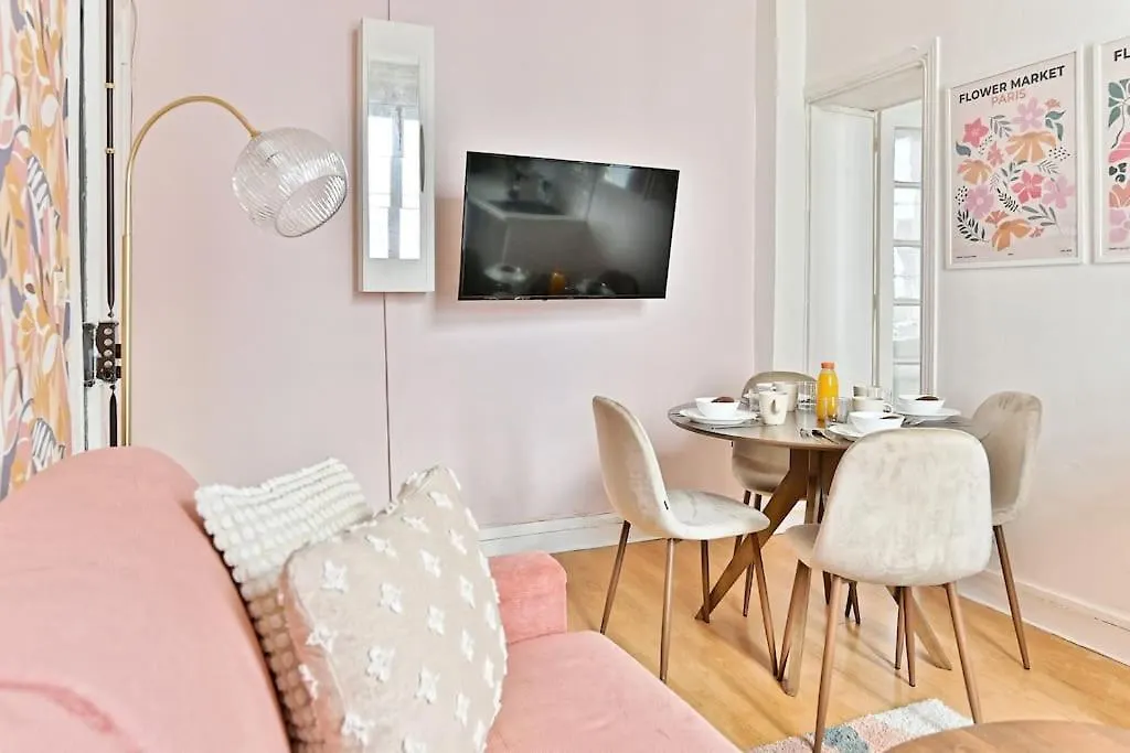 Magnifique Appartement Neuf Rose Paris 14Eme - II